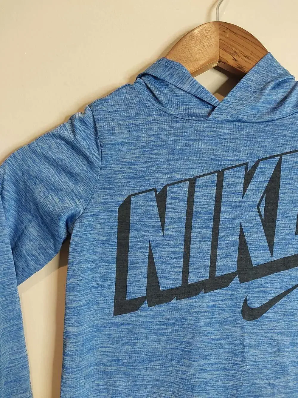 Nike Dri-FIT Blue Youth Boys Size 5 Pullover Long Sleeve Hoodie Sweatshirt
